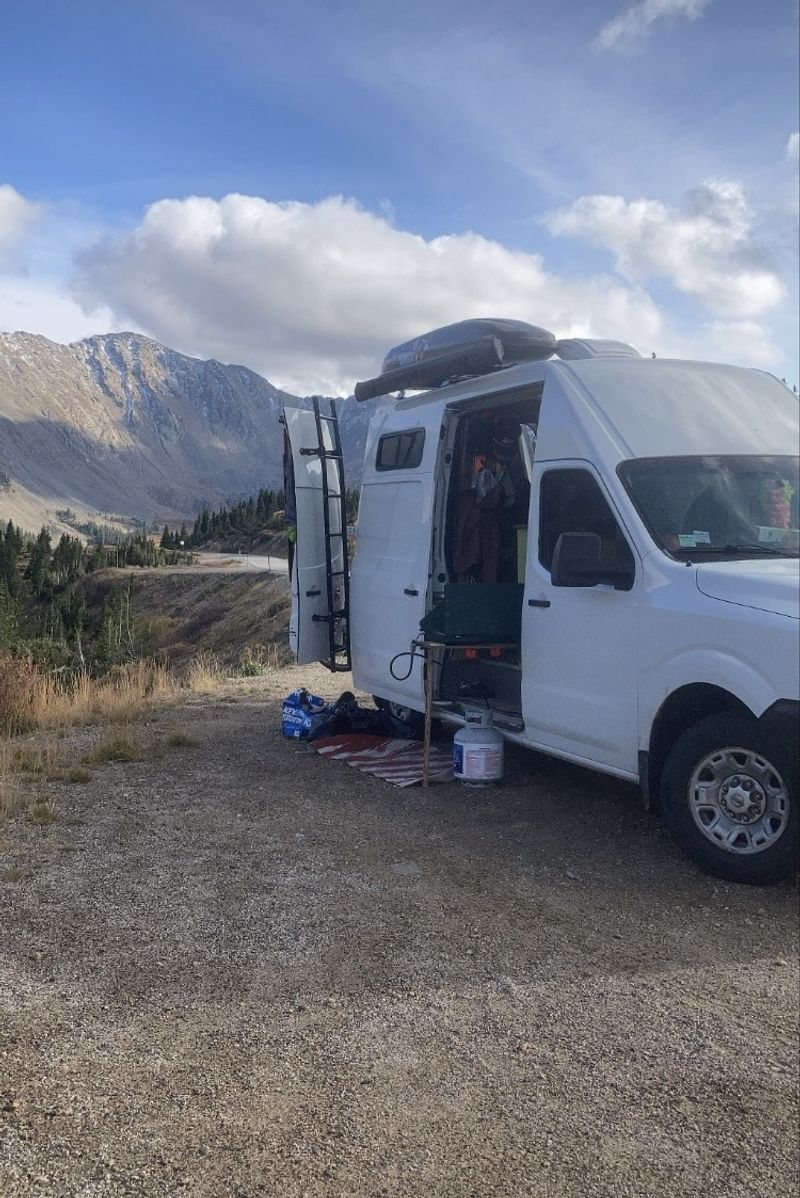 Picture 2/26 of a 2013 Nissan NV2500 HD for sale in Bozeman, Montana