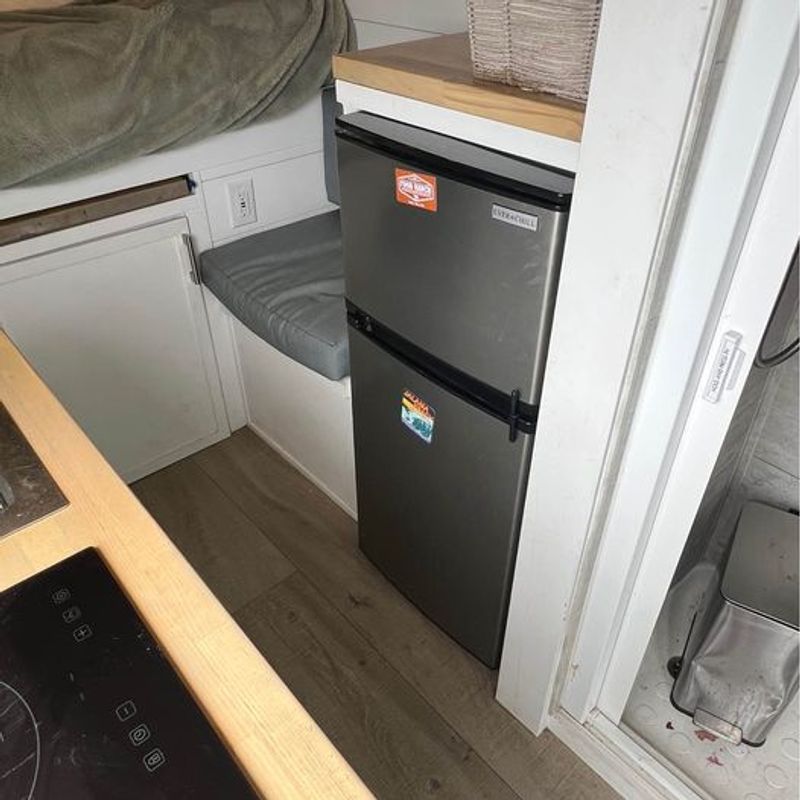 Picture 3/13 of a 2022 170wb Mercedes Sprinter for sale in Santa Barbara, California