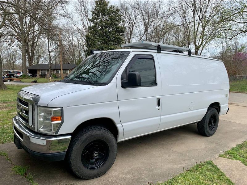 Picture 2/22 of a 2011 Ford Econoline e250 Camper Conversion for sale in Bentonville, Arkansas