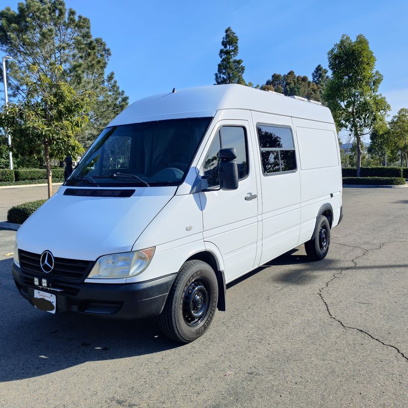 Picture 1/19 of a 2006 Dodge sprinter t1n camper van 3 seater 140wb high roof for sale in San Diego, California