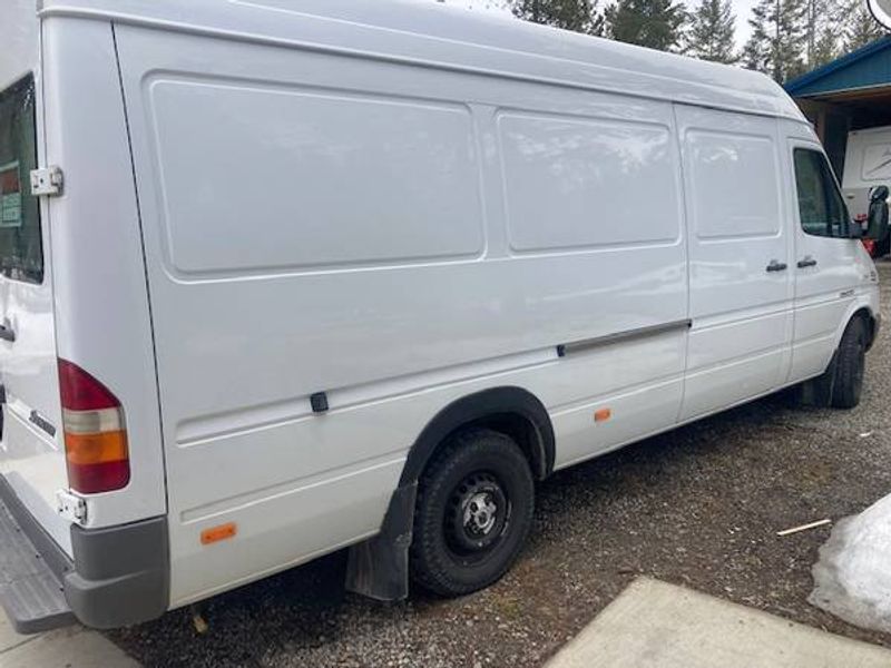 Picture 3/14 of a White Van - 2006 Dodge Sprinter Van for sale in Athol, Idaho