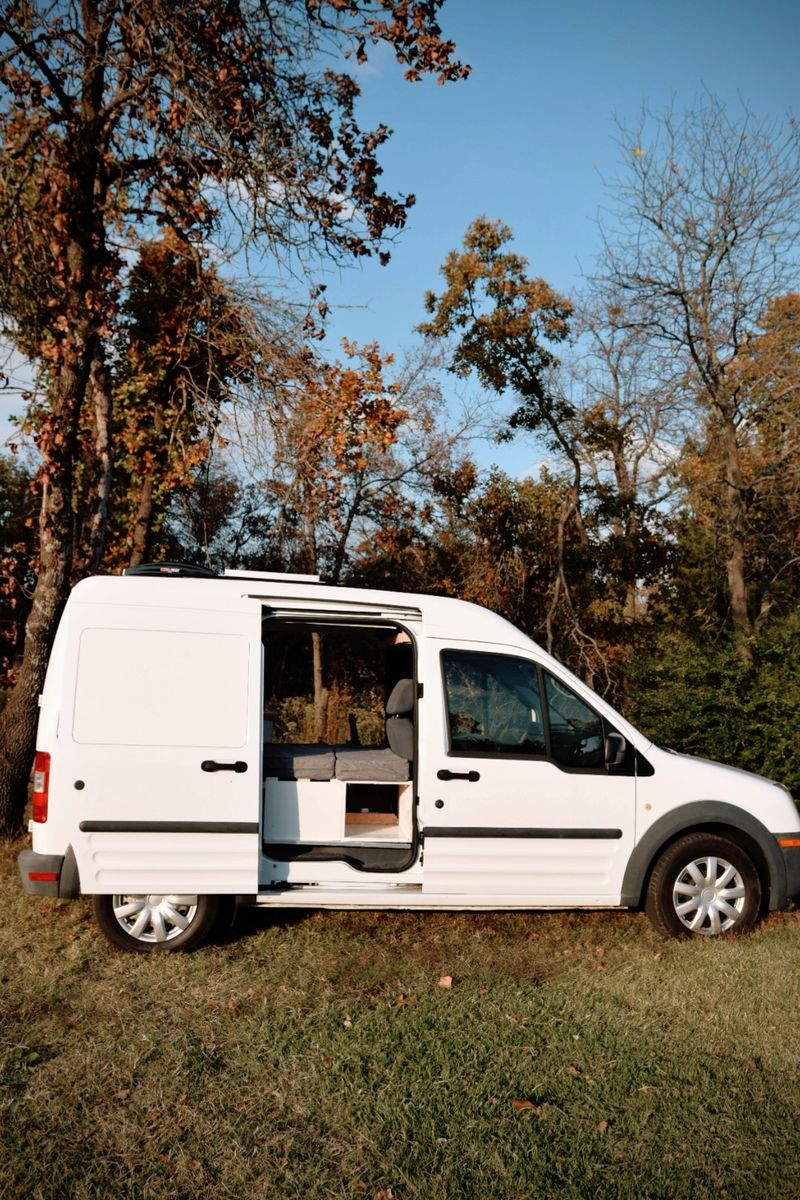 Picture 5/12 of a 2012 Ford Transit Connect for sale in Oklahoma City, Oklahoma