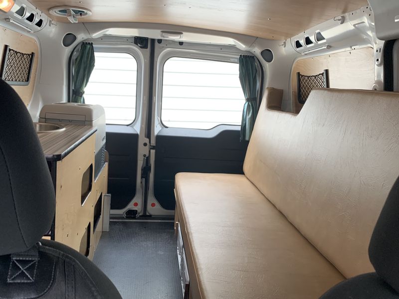 Picture 6/13 of a 2018 Dodge Promaster City Cascade Camper for sale in Mount Shasta, California