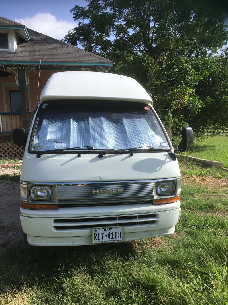 Picture 1/9 of a Toyota HiAce Camper Van with pop up sleeping 1993 for sale in Corpus Christi, Texas