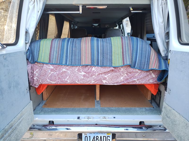 Picture 4/16 of a 1989 Chevy Conversion Van for sale in Wichita, Kansas