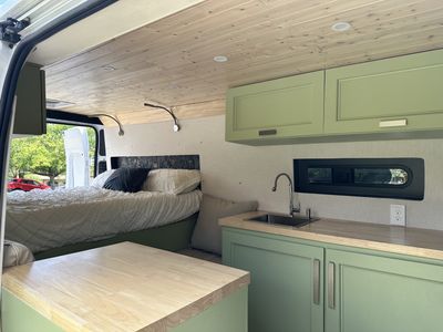 Picture 6/39 of a 2020 Ram ProMaster 2500 Off-Grid Camper Van for sale in Austin, Texas