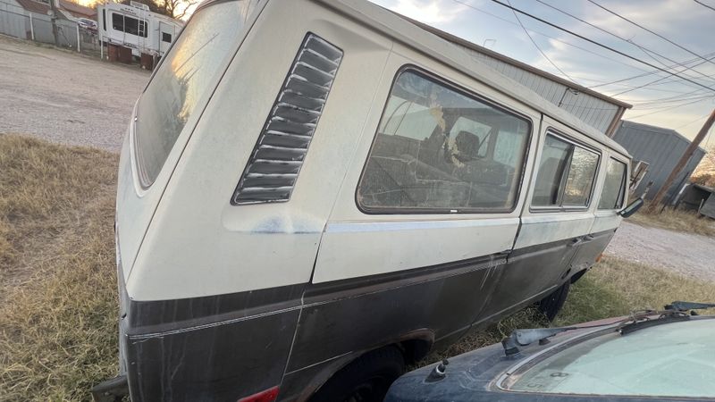 Picture 3/5 of a 1983 Vanagon Diesel for sale in Odessa, Texas