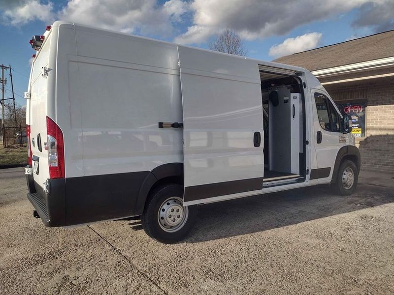 Picture 5/14 of a 2022 Promaster 3500 hi roof extended for sale in Decatur, Illinois