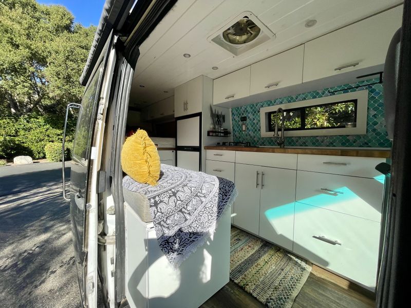 Picture 3/25 of a 2006 Dodge Sprinter 158WB Hi Roof Custom Conversion for sale in Santa Barbara, California