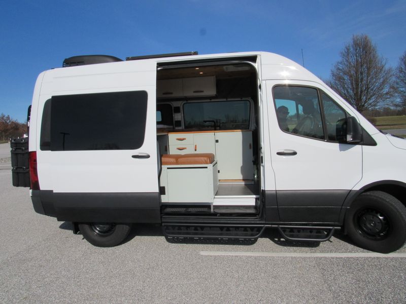Picture 4/29 of a Sprinter Adventure Van for sale in Mechanicsburg, Pennsylvania