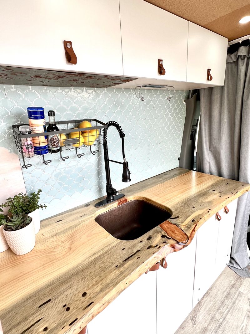 Picture 2/23 of a Fully outfitted professional built Hi-top Sprinter 144 van for sale in San Diego, California