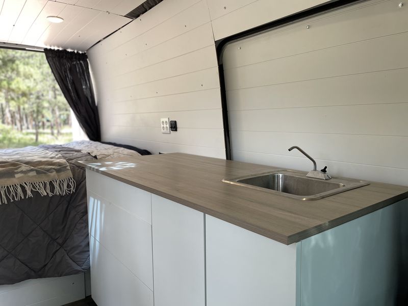 Picture 5/20 of a 2005 Dodge Mercedes 3500 Sprinter for sale in Colorado Springs, Colorado