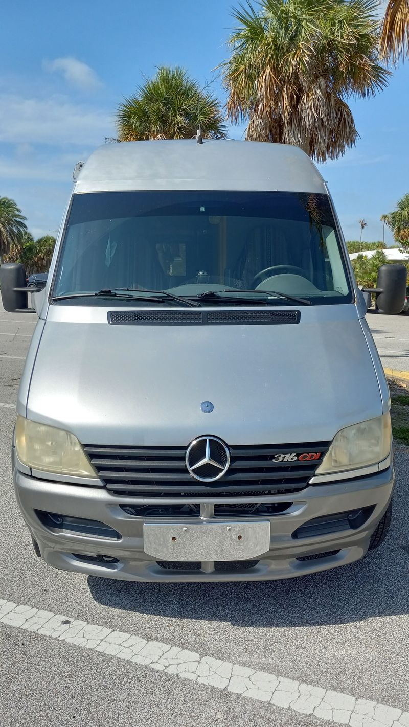 Picture 2/29 of a 2006 Mercedes-Benz Sprinter 2500 for sale in Tampa, Florida