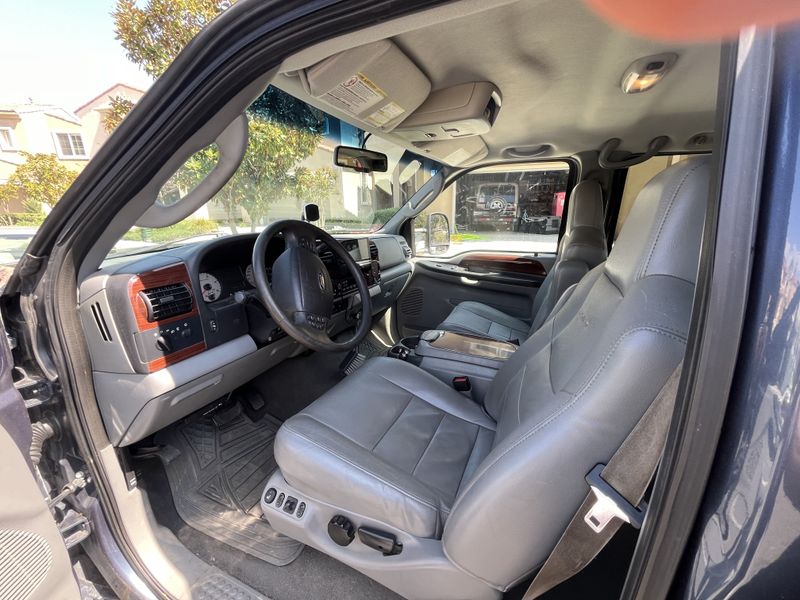 Picture 5/22 of a Ford F250 + StarCraft Camper for sale in North Bend, Washington