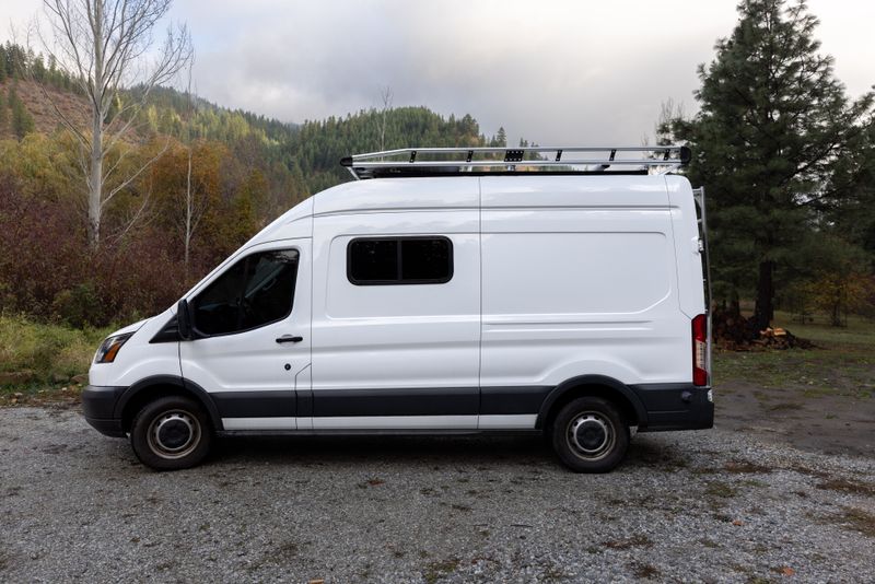 Picture 2/17 of a 2018 High Roof Ford Transit 250 Camper for sale in Leavenworth, Washington