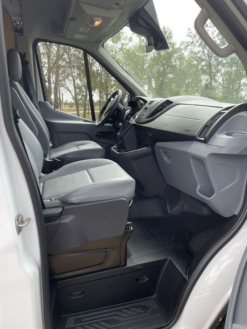 Picture 6/7 of a 2019 Ford Transit High Roof Med length  for sale in Lake Jackson, Texas