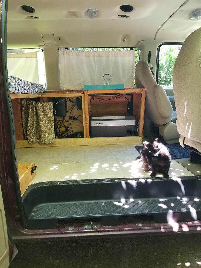 Picture 4/26 of a 2008 Ford E-150 Campervan w/ Solar+Cooler for sale in Bellevue, Washington
