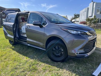Photo of a Camper Van for sale: 2021 Toyota Sienna