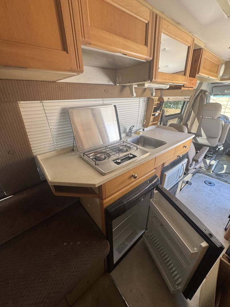Picture 3/10 of a 2007 Mercedes Sprinter Roadtreak class B for sale in Orlando, Florida