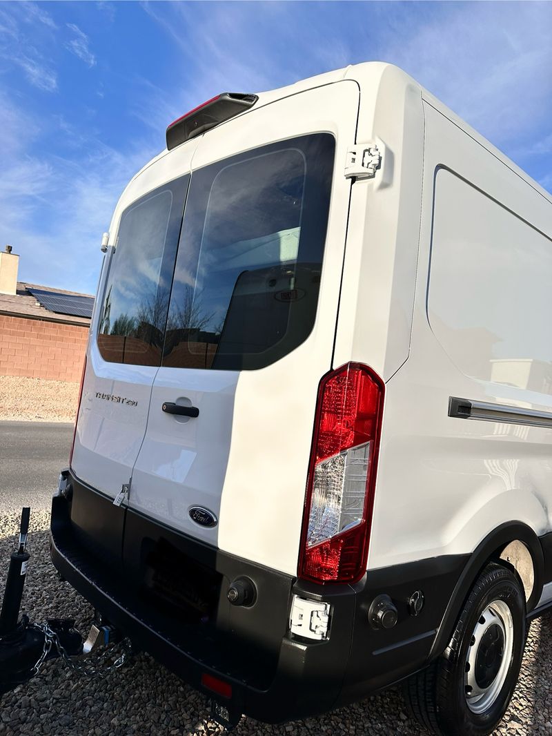 Picture 3/25 of a 2019 Ford Transit-250 Mid for sale in Las Vegas, Nevada