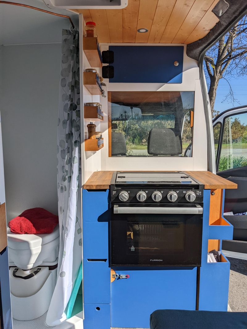 Picture 1/22 of a [Price drop] 2021 Sprinter 170 - Full conversion for sale in Sunnyvale, California