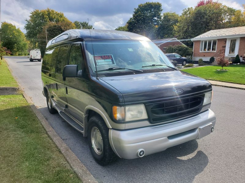 Picture 2/15 of a 2002 Ford E-150 Camper Van for sale in Emmaus, Pennsylvania