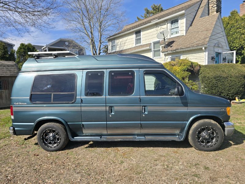 Picture 3/23 of a 1997 Ford E150 Club Wagon Camper for sale in Groton, Connecticut