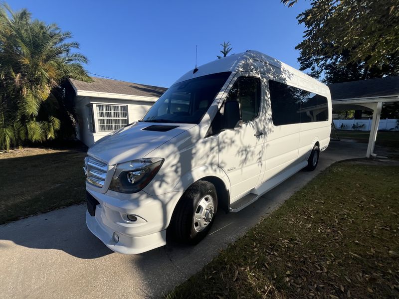 Picture 4/16 of a 2017 Mercedes 3500 Midwest Automotive Design for sale in Lakeland, Florida