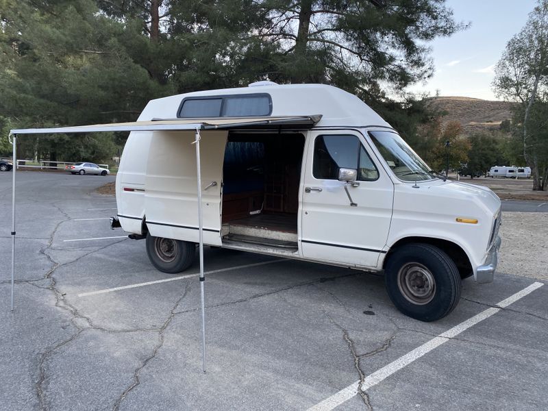 Picture 1/22 of a 1988 Ford E350 High Roof camper van for sale in Simi Valley, California