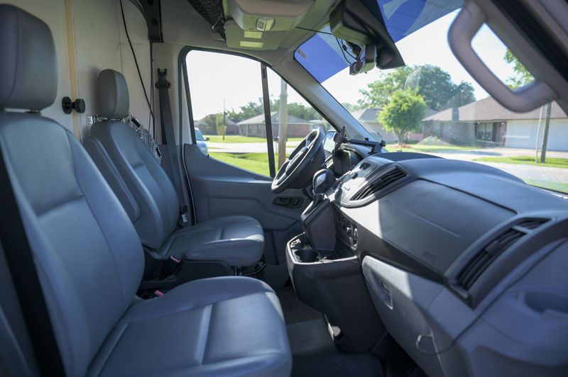 Picture 3/59 of a (Priced to sell) 2019 Ford Transit 250 High Roof for sale in Houma, Louisiana