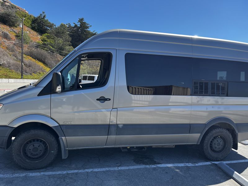 Picture 2/22 of a 2010 Mercedes Sprinter 2500 High Roof for sale in Aptos, California