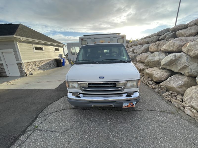 Picture 4/16 of a 1997 e350 ambulance conversion for sale in Ogden, Utah