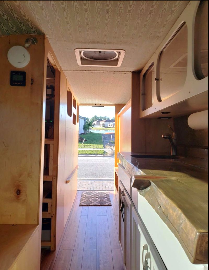 Picture 5/32 of a 2006 Dodge Sprinter 3500 Stealth Campervan for sale in Asheville, North Carolina