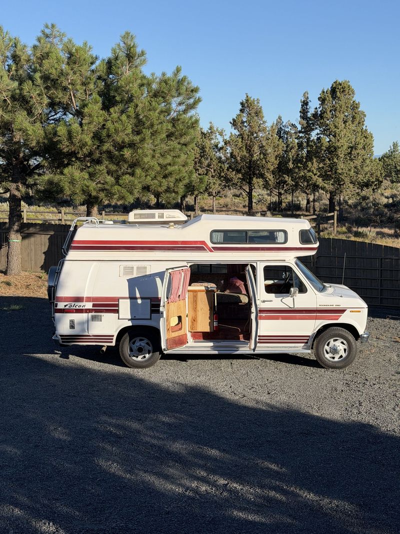 Camper Van For Sale: 1989 Ford Falcon 190 Camper Van in Bend, Oregon