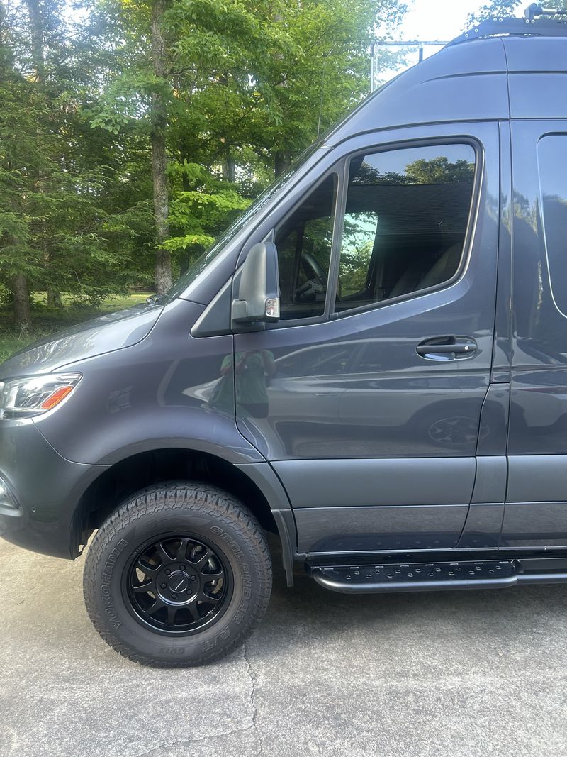 Picture 5/40 of a *Price Drop* 2022 Mercedes Sprinter 144 High Top 4x4 for sale in Chattanooga, Tennessee