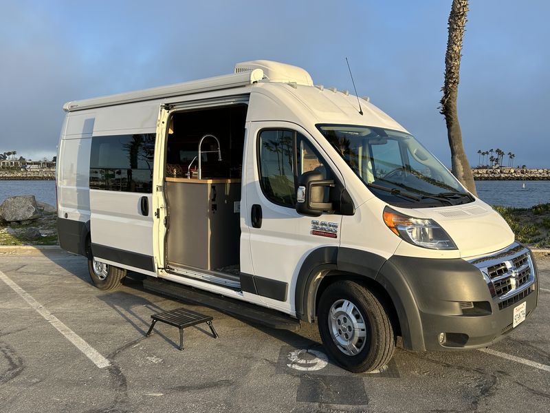 Picture 5/25 of a 2018 Ram Promaster 3500 High Roof 159 WB EXT for sale in Long Beach, California