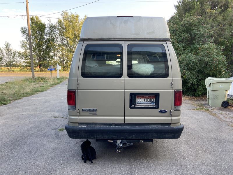 Picture 5/29 of a 2007 Ford E350 extended van with high top for sale in Idaho Falls, Idaho
