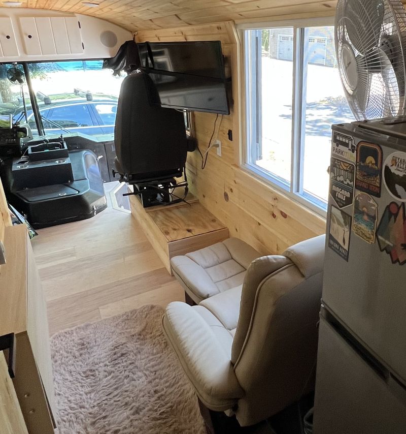 Picture 5/24 of a Schoolie for sale in Mashpee, Massachusetts