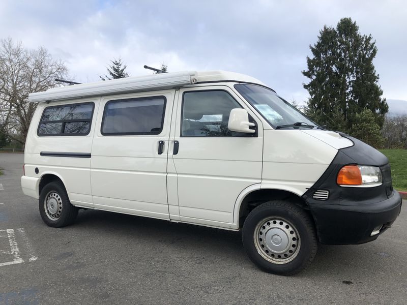 Picture 1/18 of a 2001 VW Eurovan Camper for sale in Seattle, Washington