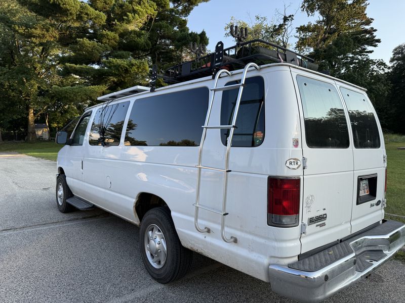 Picture 3/13 of a 2010 Ford E-350 XLT Conversion Van for sale in Philadelphia, Pennsylvania