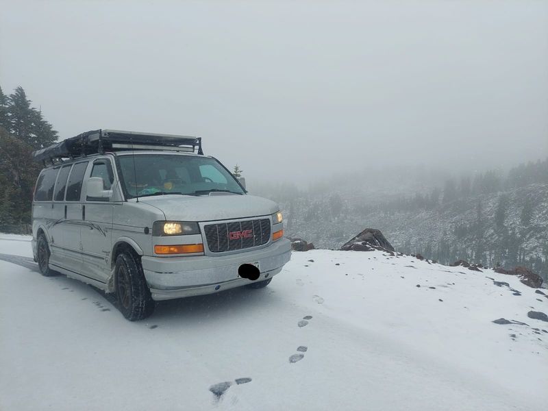 Picture 3/23 of a 2004 GMC Savana AWD for sale in Miami, Florida