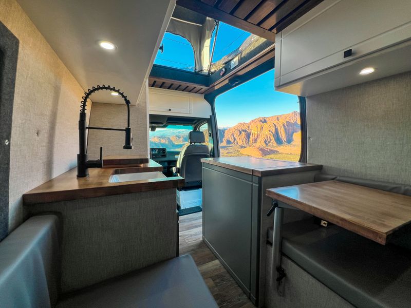 Picture 2/42 of a Brand new Sleep 6 Seat 6 AWD Camper van  for sale in Santa Clara, Utah