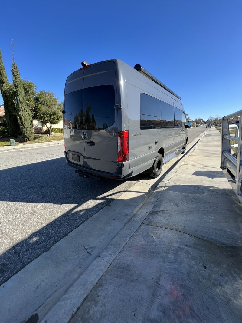 Picture 5/6 of a 2020 coachman galleria 24a 3500xd 4x4 for sale in Riverside, California