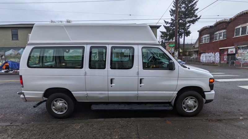Picture 3/13 of a 2014 Ford E-250 HIGH TOP! for sale in Portland, Oregon