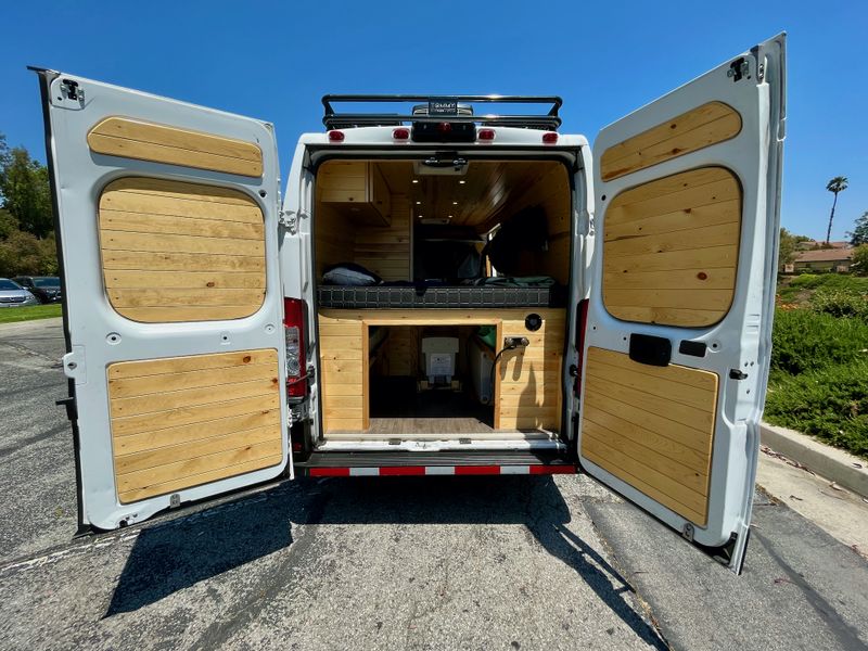Picture 3/30 of a 2020 Ram ProMaster FULLY OFF-GRID for sale in Long Beach, California