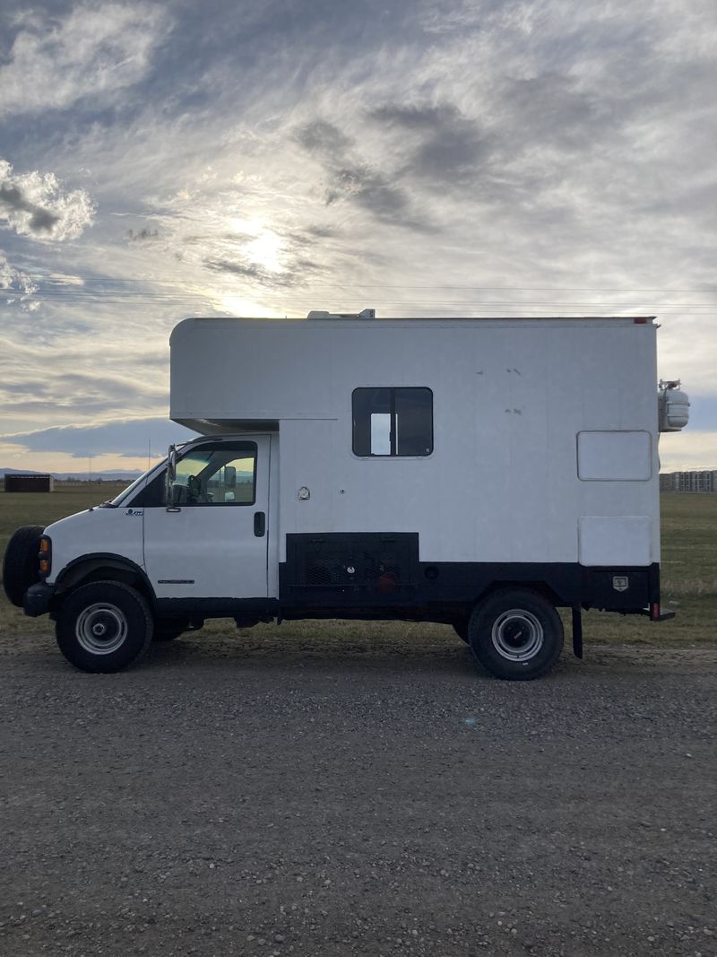 Picture 4/26 of a Quigley 4X4 Box truck conversion Extremely Low Miles for sale in Bozeman, Montana