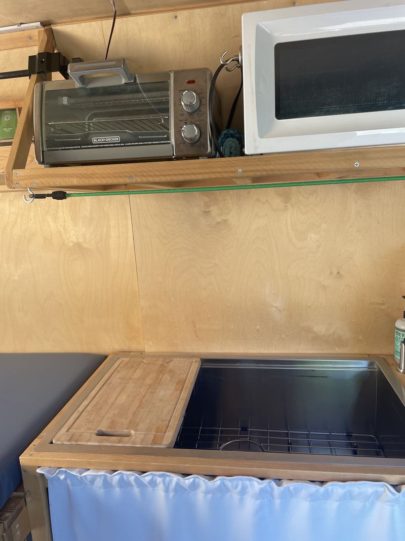 Picture 3/11 of a 1500 high top pro master for sale in Garden Grove, California