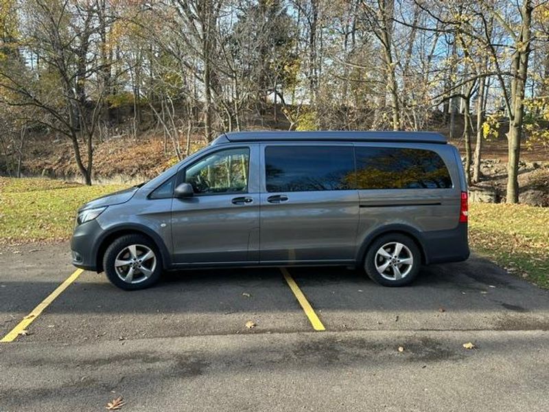 Picture 4/10 of a 2021 Mercedes Metris Getaway Van for sale in Buffalo, New York