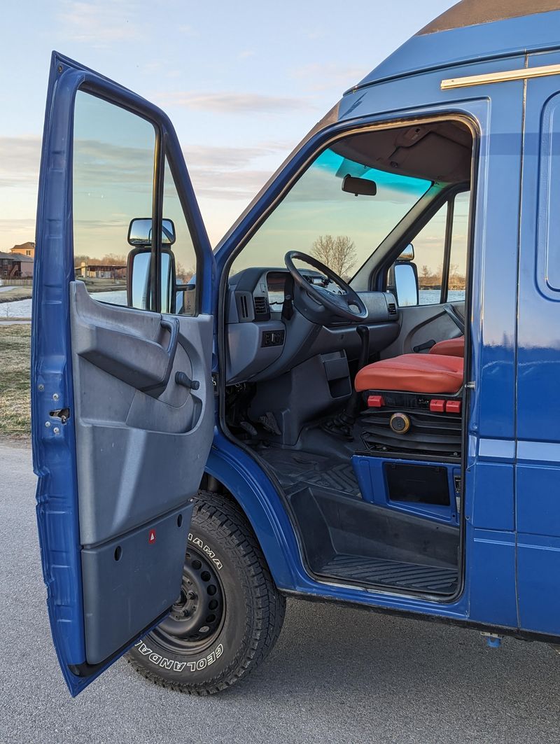 Picture 5/43 of a 1998 Sprinter 4x4 312D for sale in Kansas City, Missouri