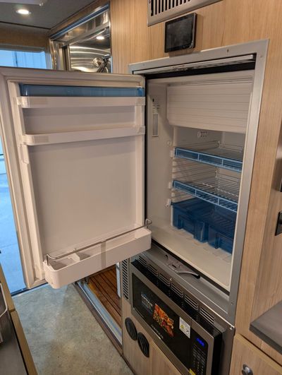 Picture 11/39 of a 2023 Build, Off Grid, 4 season Van, Demo sale. for sale in Hopkinsville, Kentucky